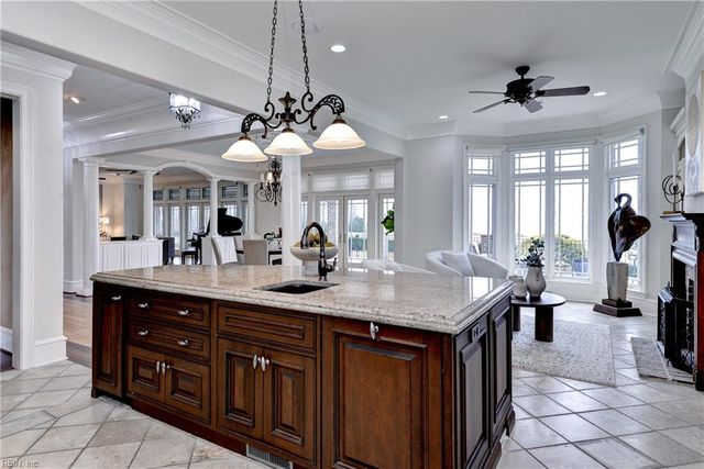 2925 Barrets Pointe RD, Williamsburg, VA 23185