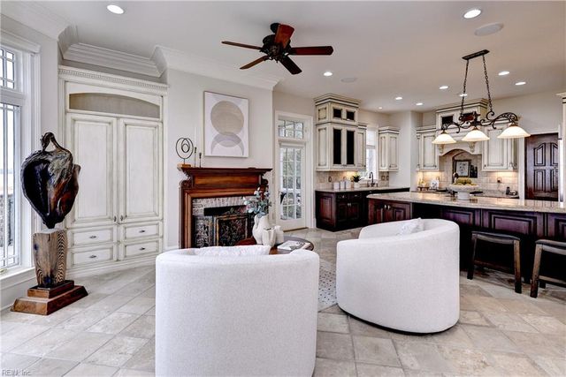 2925 Barrets Pointe RD, Williamsburg, VA 23185