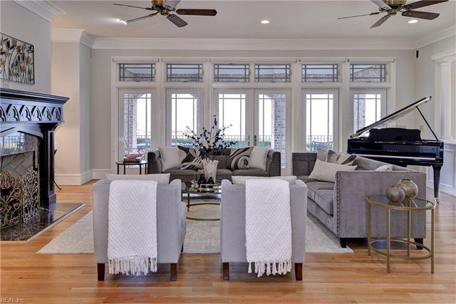 2925 Barrets Pointe RD, Williamsburg, VA 23185