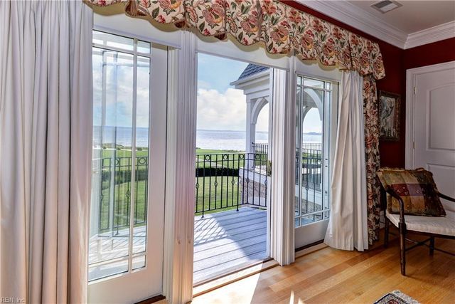 2925 Barrets Pointe RD, Williamsburg, VA 23185