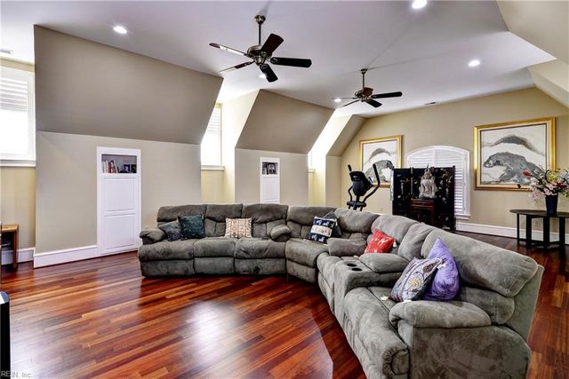 2925 Barrets Pointe RD, Williamsburg, VA 23185