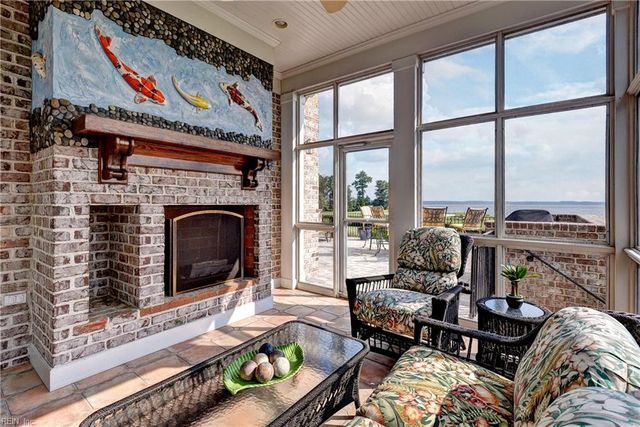 2925 Barrets Pointe RD, Williamsburg, VA 23185