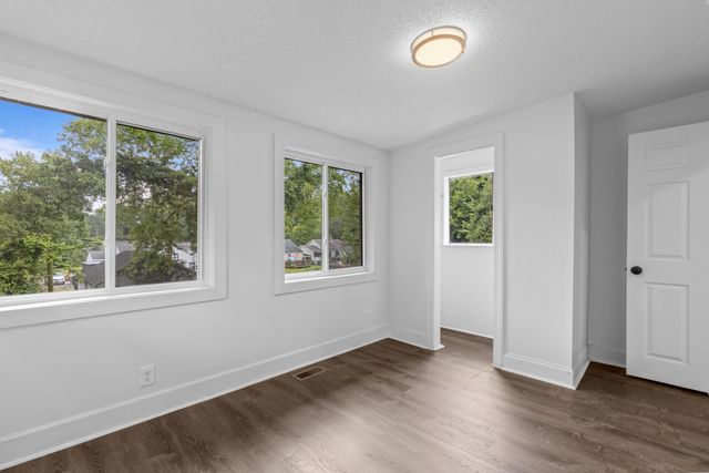 1704 Tunnel Boulevard, Chattanooga, TN 37406