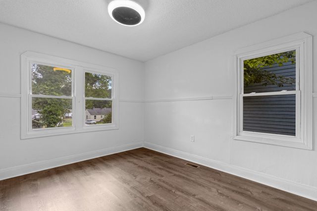 1704 Tunnel Boulevard, Chattanooga, TN 37406