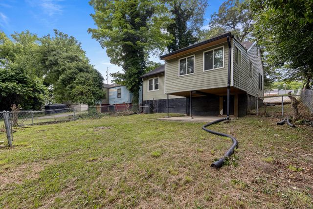1704 Tunnel Boulevard, Chattanooga, TN 37406