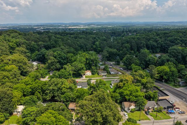 1704 Tunnel Boulevard, Chattanooga, TN 37406