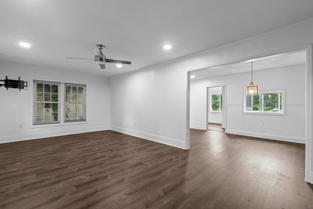 1704 Tunnel Boulevard, Chattanooga, TN 37406