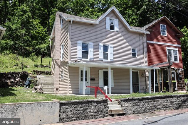 144 POTTSVILLE ST, Cressona, PA 17929
