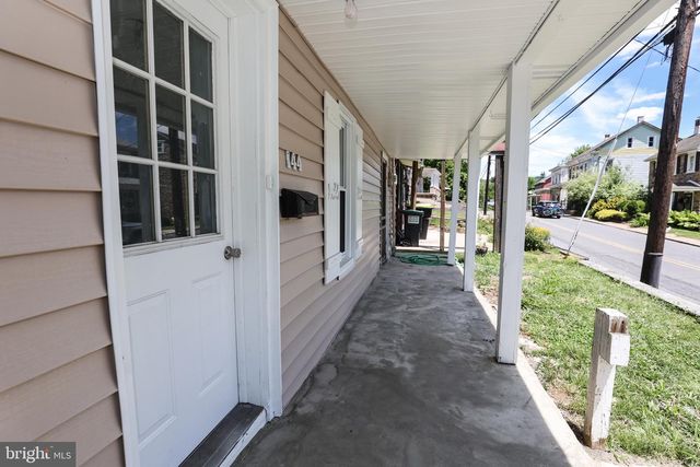 144 POTTSVILLE ST, Cressona, PA 17929