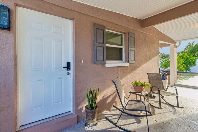 1715 WAIKIKI WAY, Tampa, FL 33619