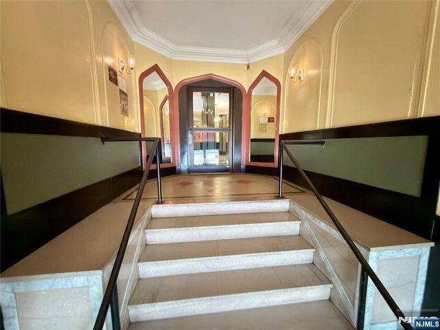 7435 Boulevard 309, North Bergen, NJ 07047