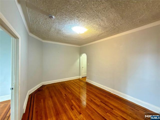 7435 Boulevard 309, North Bergen, NJ 07047