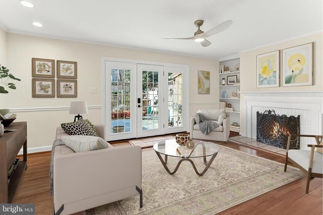 7371 MONTCALM DR, Mclean, VA 22102