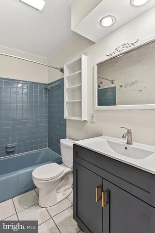 7371 MONTCALM DR, Mclean, VA 22102