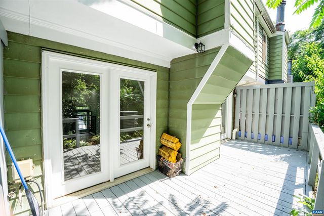 158 SCARBOROUGH PL, Charlottesville, VA 22903
