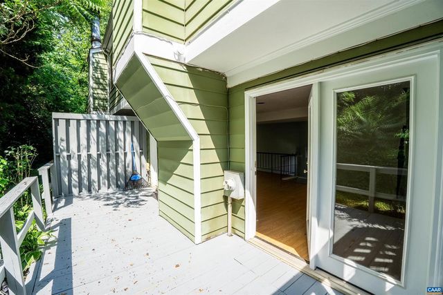 158 SCARBOROUGH PL, Charlottesville, VA 22903