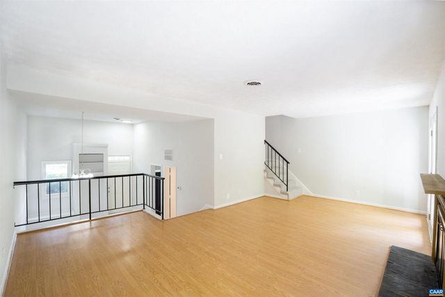 158 SCARBOROUGH PL, Charlottesville, VA 22903