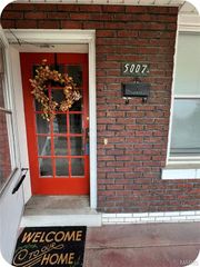 5007 Goethe, St Louis, MO 63109