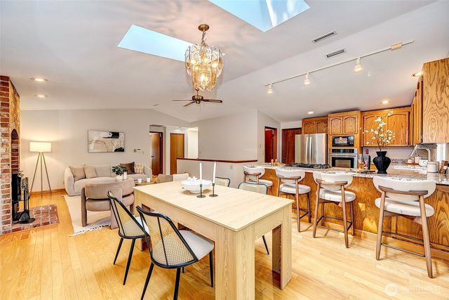 10110 175th Place SE, Snohomish, WA 98296