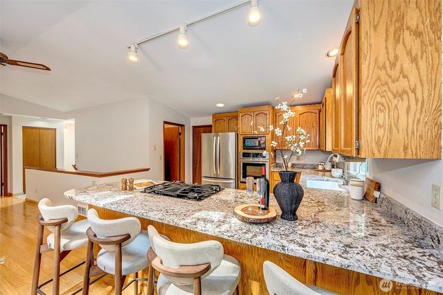 10110 175th Place SE, Snohomish, WA 98296