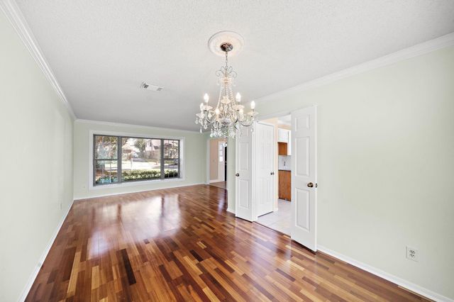 115 Coral Bay Drive, League City, TX 77573