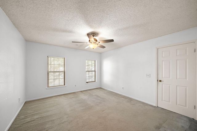 115 Coral Bay Drive, League City, TX 77573