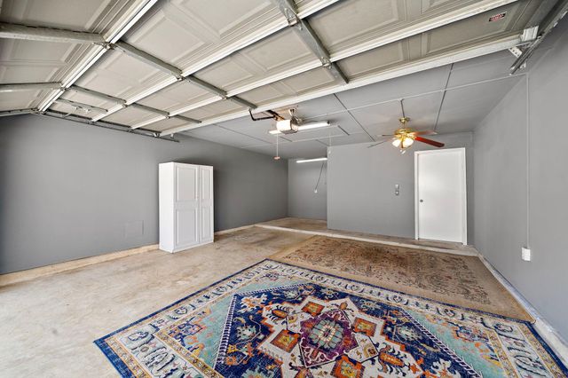 115 Coral Bay Drive, League City, TX 77573