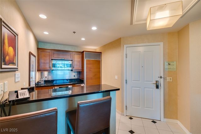 145 East HARMON Avenue 2220 & 2218, Las Vegas, NV 89109