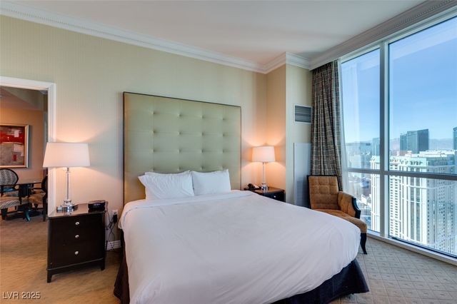 145 East HARMON Avenue 2220 & 2218, Las Vegas, NV 89109