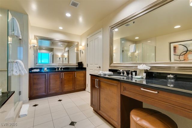 145 East HARMON Avenue 2220 & 2218, Las Vegas, NV 89109