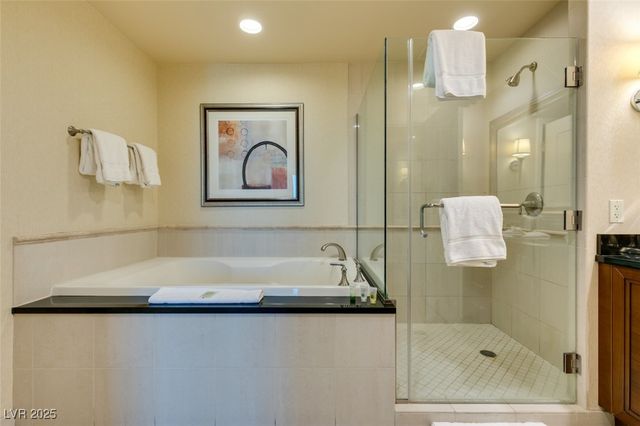 145 East HARMON Avenue 2220 & 2218, Las Vegas, NV 89109