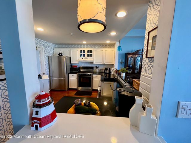 4 Ocean Avenue 14, Ocean Grove, NJ 07756