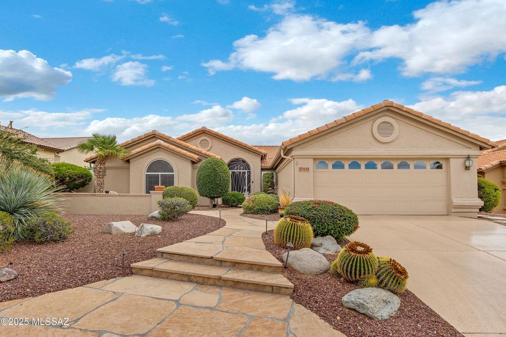 37613 S Canyon Side Drive, Saddlebrooke, AZ 85739