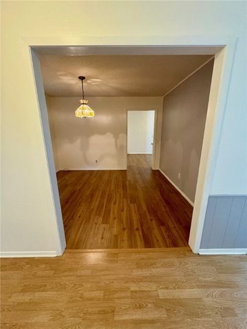 308 Tanglewood Drive, Russellville, AR 72801