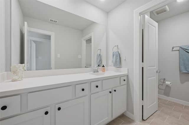 3913 Southbend Drive, Denison, TX 75020