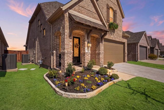 3913 Southbend Drive, Denison, TX 75020