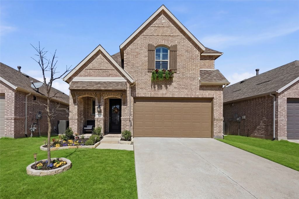 3913 Southbend Drive, Denison, TX 75020