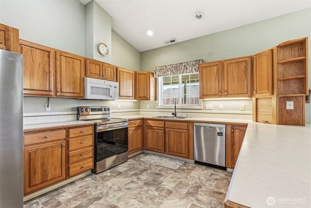 2426 38th Avenue, Longview, WA 98632