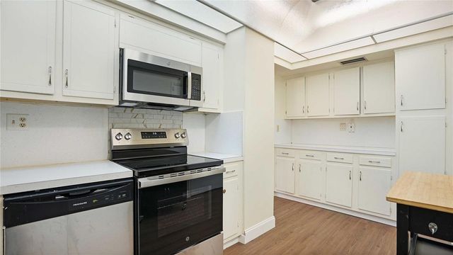 3333 NE 34 Street 109, Fort Lauderdale, FL 33308