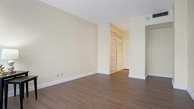 3333 NE 34 Street 109, Fort Lauderdale, FL 33308