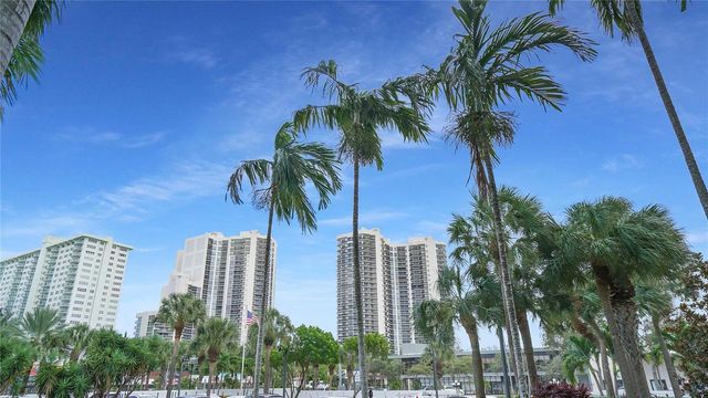 3333 NE 34 Street 109, Fort Lauderdale, FL 33308