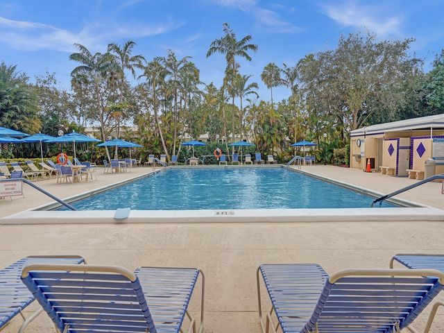 3333 NE 34 Street 109, Fort Lauderdale, FL 33308