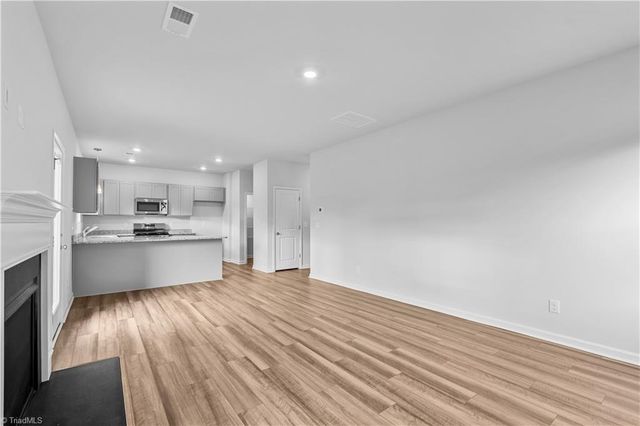 817 Shoveler Court, Kernersville, NC 27284