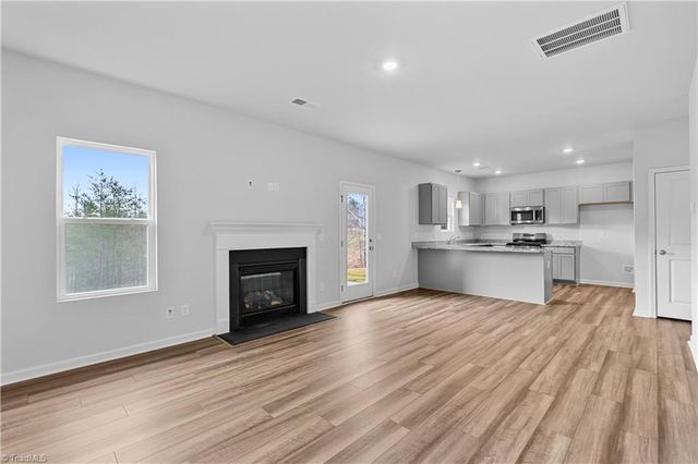 817 Shoveler Court, Kernersville, NC 27284