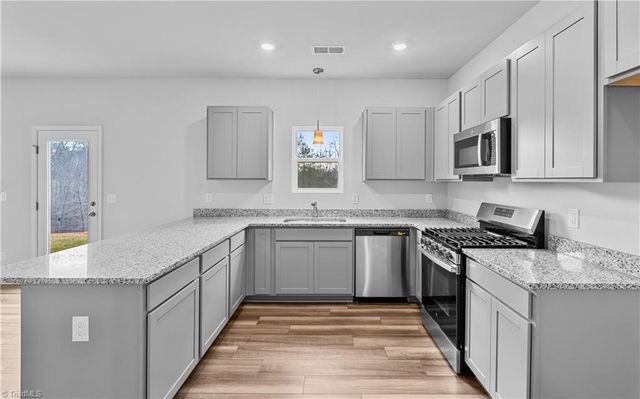 817 Shoveler Court, Kernersville, NC 27284