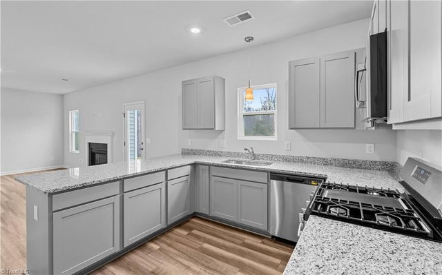 817 Shoveler Court, Kernersville, NC 27284