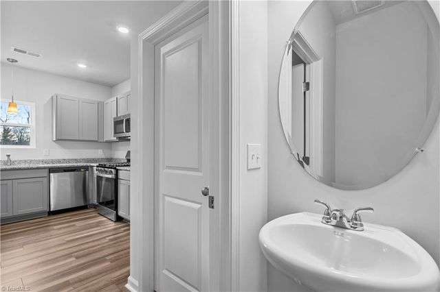 817 Shoveler Court, Kernersville, NC 27284