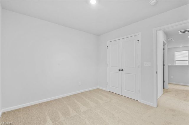 817 Shoveler Court, Kernersville, NC 27284