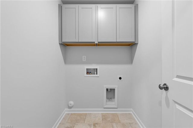 817 Shoveler Court, Kernersville, NC 27284