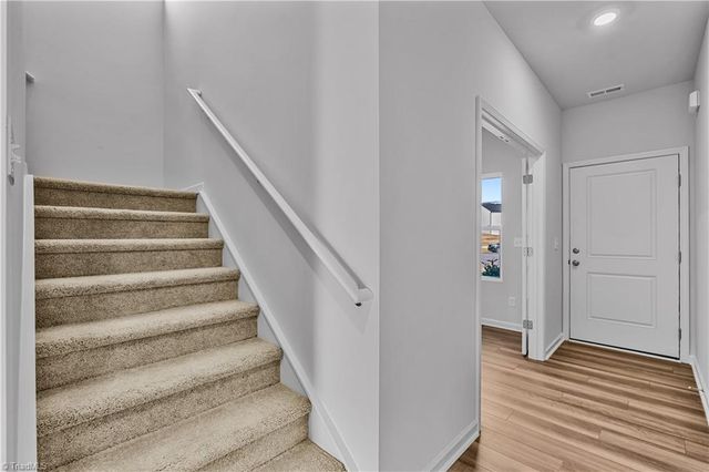 817 Shoveler Court, Kernersville, NC 27284